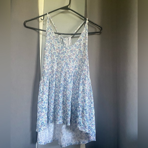 American Eagle Light Blue Flowered Tank Top W/adjustable drawstring tie
Small - Picture 2 of 7